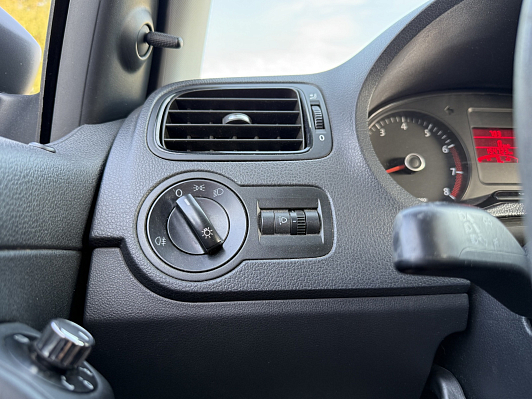 Volkswagen Polo Trendline, 2013 года, пробег 154800 км