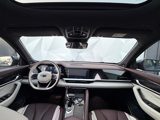 Geely Monjaro Люкс, 2024 года, пробег 34000 км