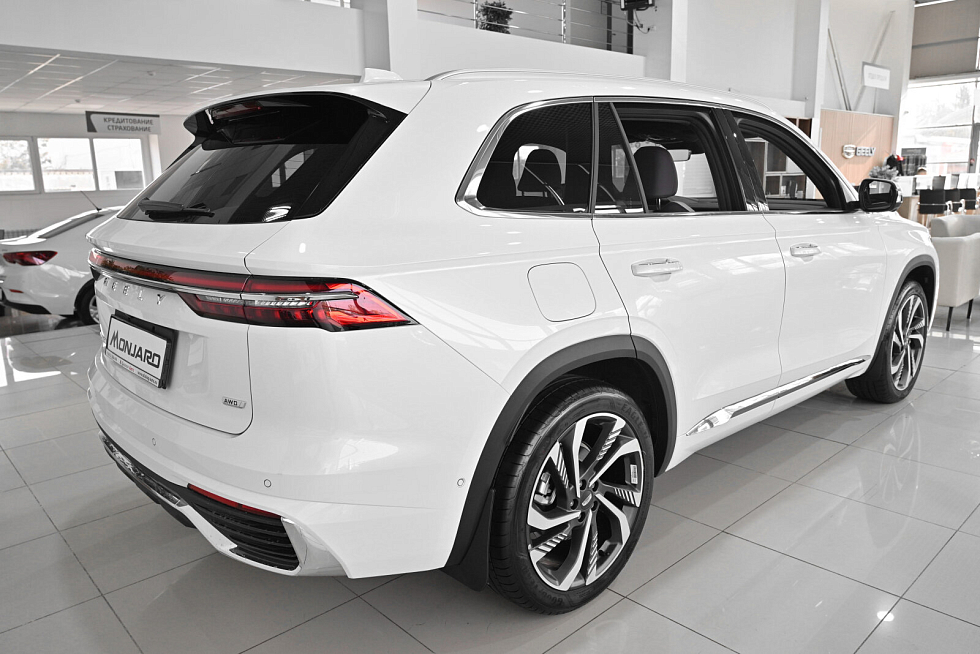 Geely Monjaro Exclusive (2023-2025), белый