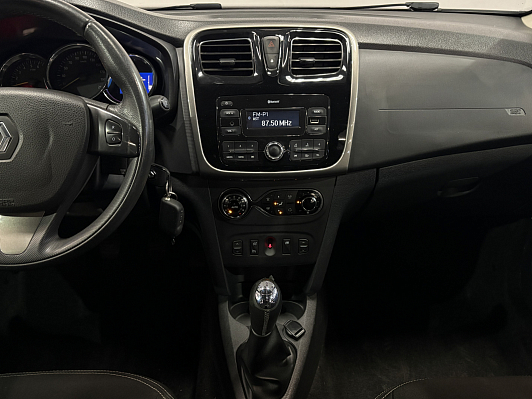 Renault Sandero Privilege, 2018 года, пробег 103000 км