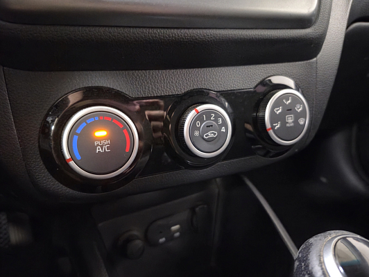 Kia Rio Comfort Аудио, 2017 года, пробег 82610 км