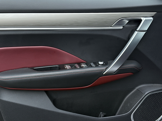 Geely Coolray Flagship, 2024 года, пробег 30513 км