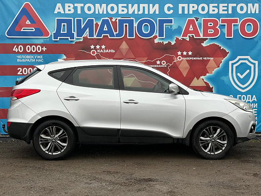 Hyundai ix35 Travel, 2014 года, пробег 181411 км
