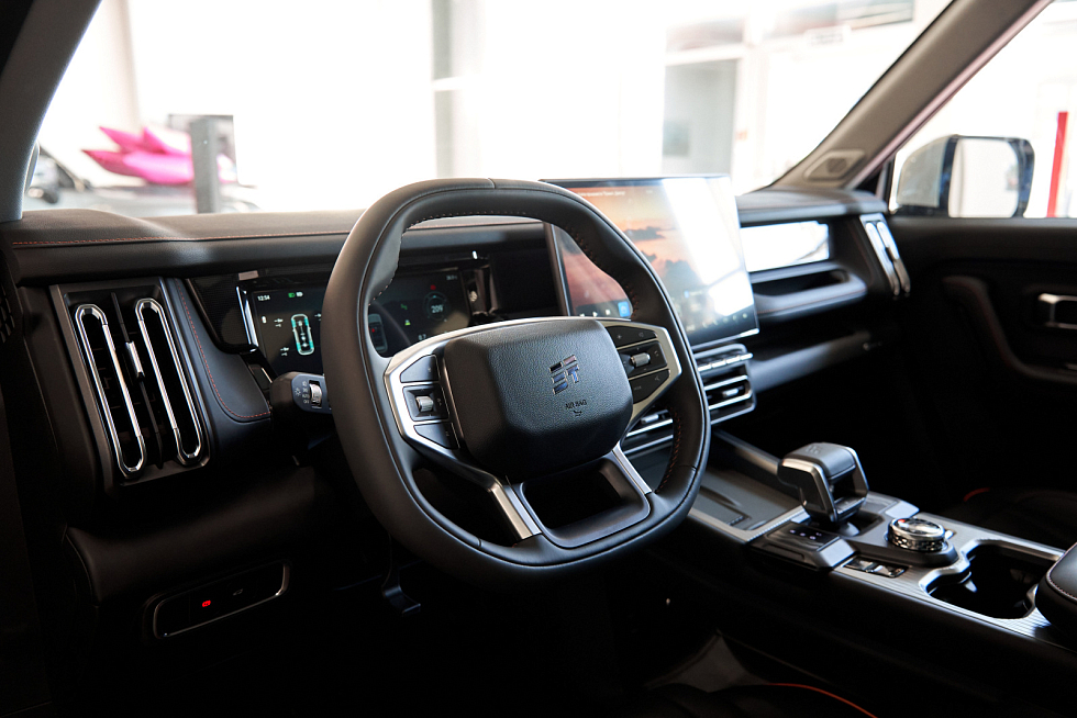 JETOUR T1 Престиж, золотой