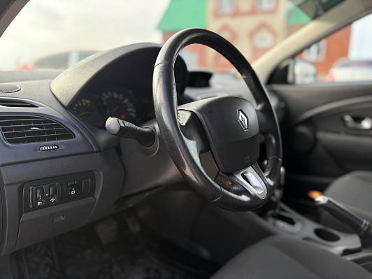 Renault Megane, 2010 года, пробег 254221 км