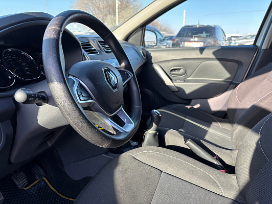 Renault Sandero Stepway Drive, 2019 года, пробег 112500 км