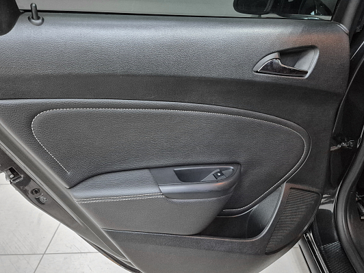 Opel Astra Cosmo, 2013 года, пробег 197000 км