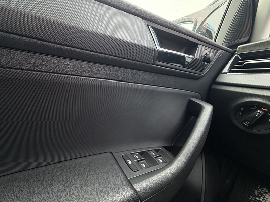 Skoda Rapid, 2022 года, пробег 72297 км