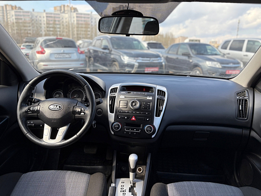 Kia Ceed, 2010 года, пробег 233000 км