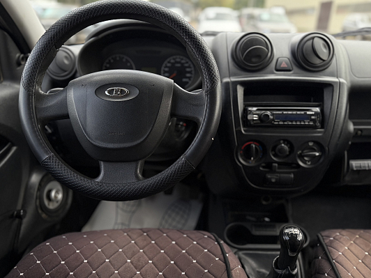 Lada (ВАЗ) Granta, 2014 года, пробег 131800 км
