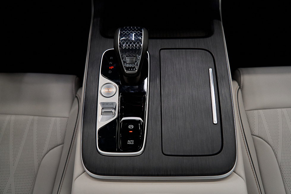 GAC GS8 GL, серебряный