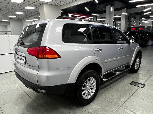 Mitsubishi Pajero Sport Ultimate S08, 2011 года, пробег 264438 км