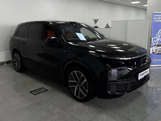 Li Auto (Lixiang) L9 Max, 2023 года, пробег 63671 км