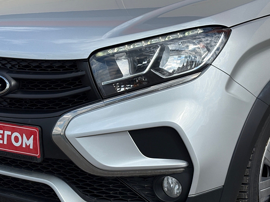 Lada (ВАЗ) XRAY Luxe, 2019 года, пробег 157334 км