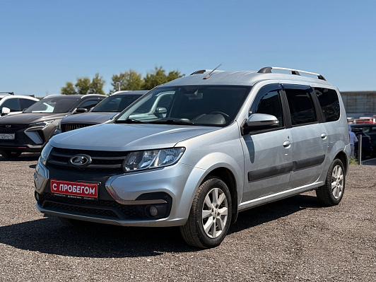 Lada (ВАЗ) Largus Luxe 5 мест Prestige, 2021 года, пробег 74618 км
