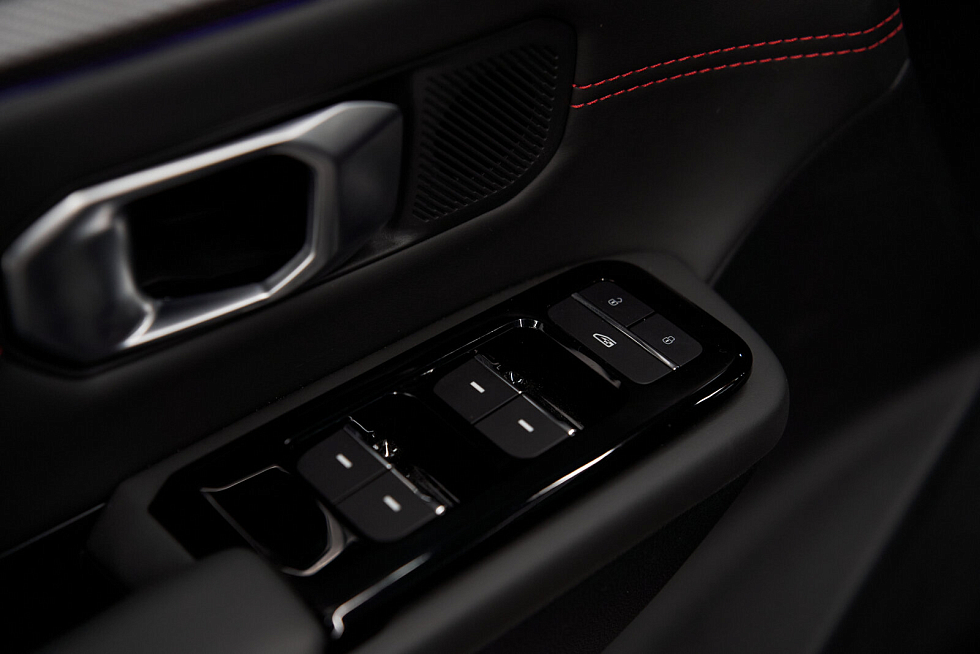 JETOUR DASHING Luxury, черный