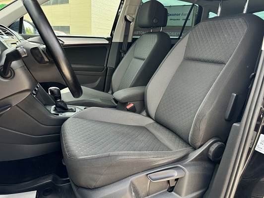 Volkswagen Tiguan Comfortline, 2017 года, пробег 128101 км