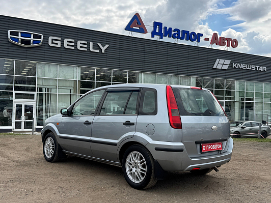 Ford Fusion, 2005 года, пробег 324542 км