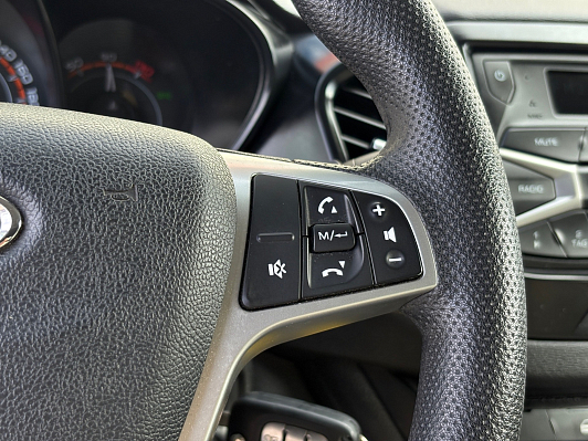 Lada (ВАЗ) Vesta Comfort, 2018 года, пробег 127665 км