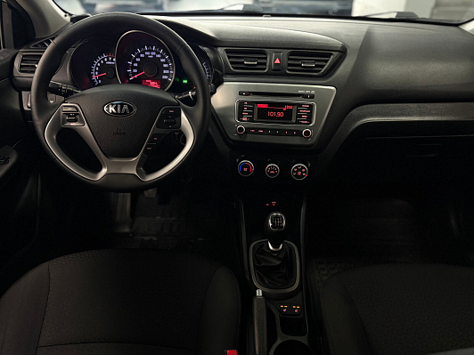 Kia Rio Luxe, 2016 года, пробег 97504 км