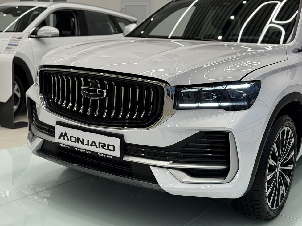 Geely Monjaro Флагман, белый