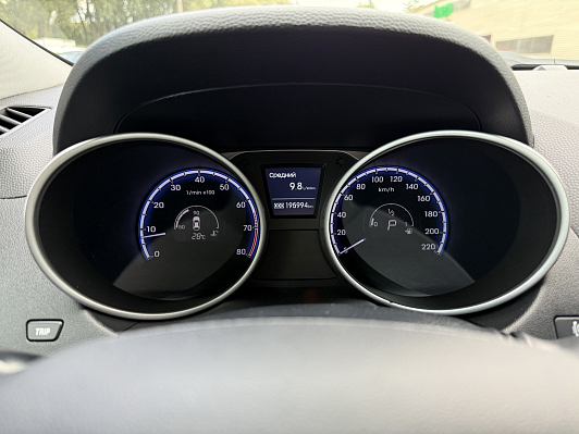 Hyundai ix35 Classic, 2012 года, пробег 195500 км
