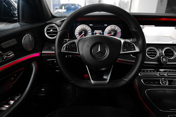 Mercedes-Benz E-Класс E 200 4MATIC Sport Plus, 2017 года, пробег 206334 км