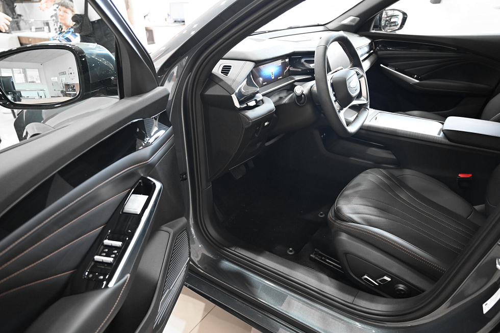Geely Preface Люкс, серый