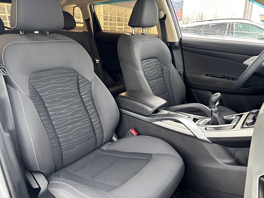 Geely Atlas Standard, 2019 года, пробег 140088 км