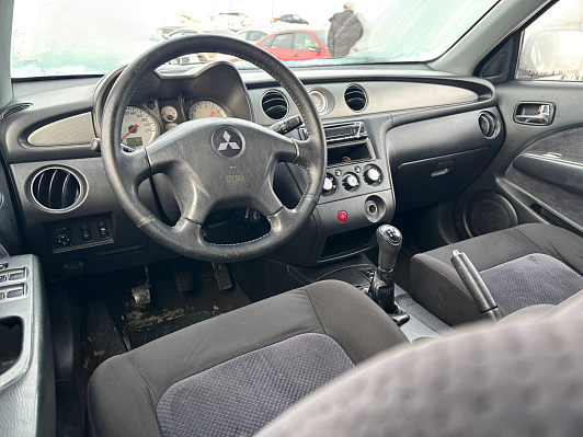 Mitsubishi Outlander, 2004 года, пробег 229370 км