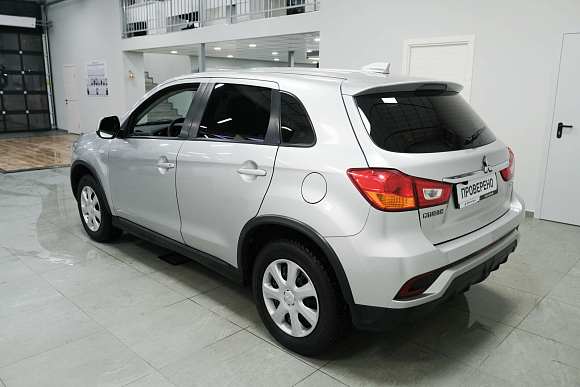 Mitsubishi ASX Invite, 2017 года, пробег 106000 км