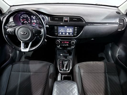 Kia Rio Лига Европы, 2018 года, пробег 117718 км