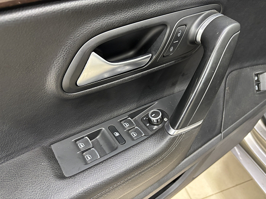 Volkswagen Passat CC, 2011 года, пробег 170207 км