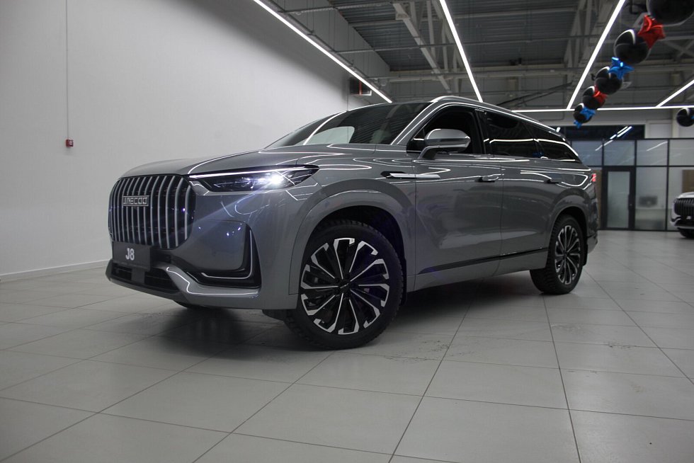 Jaecoo J8 Комфорт, серебряный