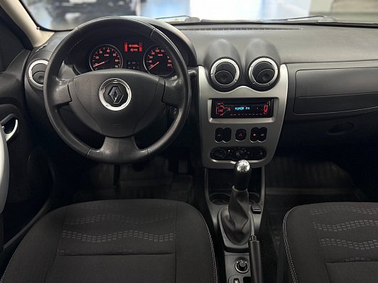 Renault Sandero, 2013 года, пробег 155000 км