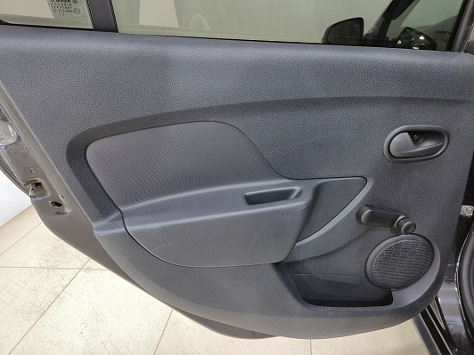 Renault Logan Stepway Life, 2021 года, пробег 133787 км