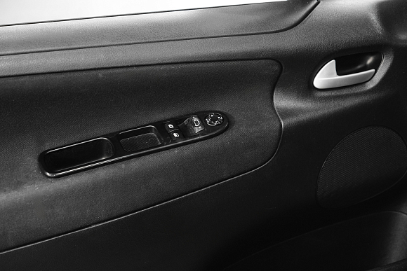 Peugeot 207, 2010 года, пробег 189000 км