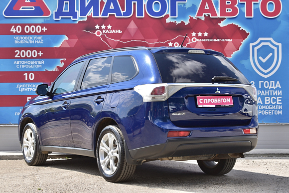 Mitsubishi Outlander Instyle, 2013 года, пробег 194000 км