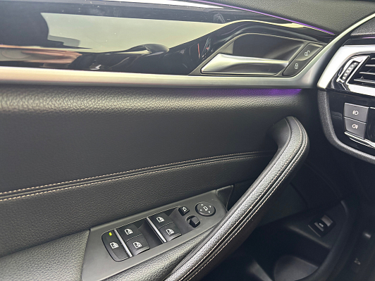 BMW 5 серии, 2018 года, пробег 129871 км