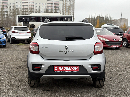 Renault Sandero Stepway Life, 2019 года, пробег 62658 км