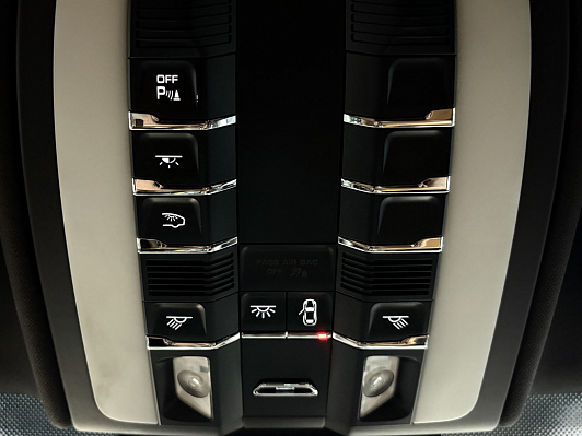 Porsche Cayenne, 2013 года, пробег 156117 км