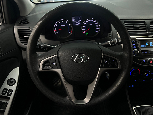 Hyundai Solaris Comfort, 2016 года, пробег 130930 км