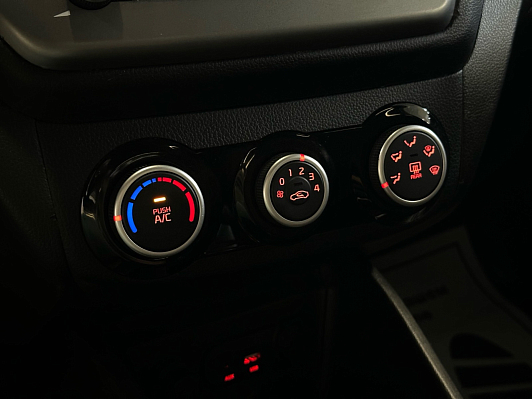 Kia Rio Luxe, 2015 года, пробег 145000 км