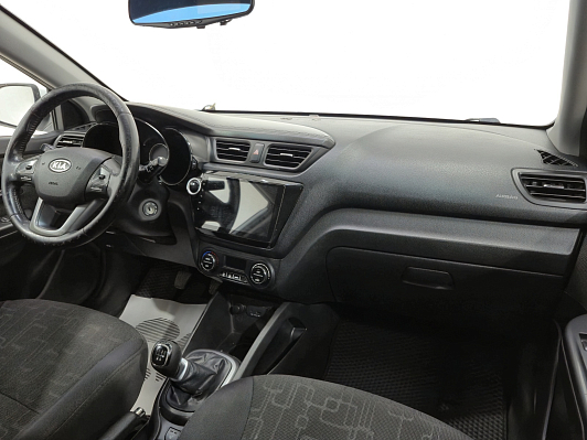Kia Rio, 2012 года, пробег 271556 км