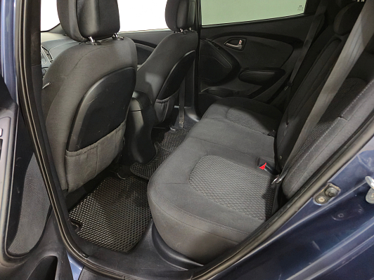 Hyundai ix35 Start, 2010 года, пробег 267930 км