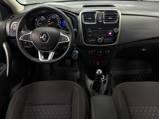 Renault Logan Drive, 2018 года, пробег 104000 км