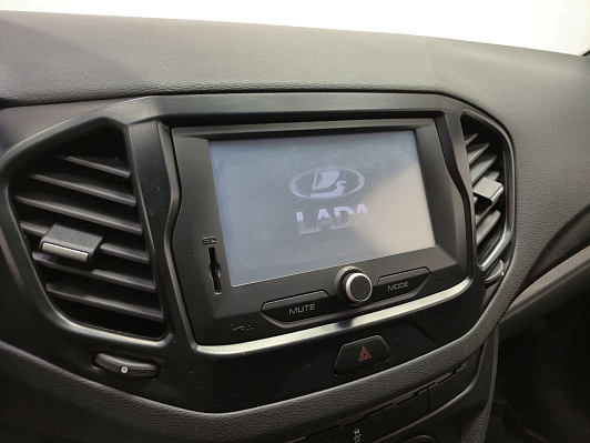 Lada (ВАЗ) Vesta Comfort Multimedia, 2017 года, пробег 85154 км