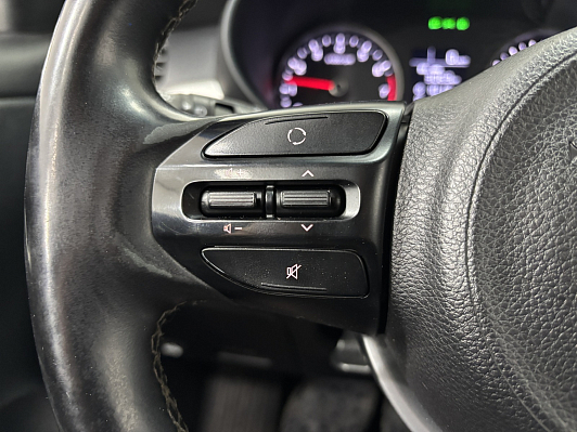 Kia Rio Luxe, 2017 года, пробег 113928 км