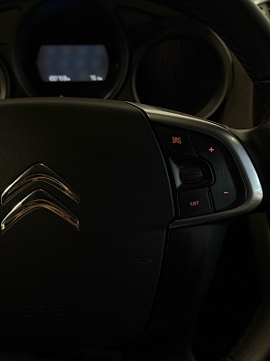 Citroen C4 FEEL, 2018 года, пробег 100740 км