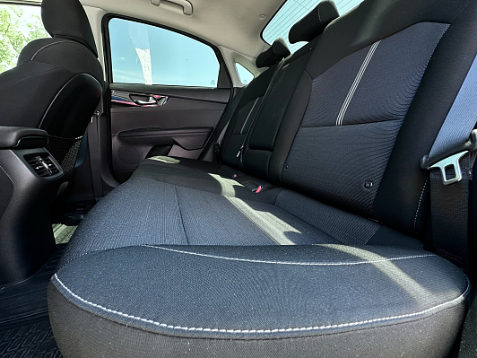 Kia Cerato Comfort, 2021 года, пробег 98600 км
